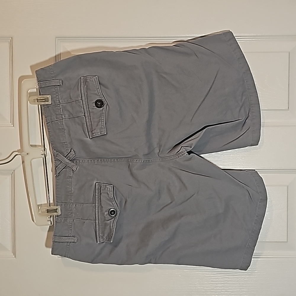 Eddie Bauer Gray Blakely Shorts Size 14 - Picture 2 of 4
